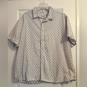 📣‼️ 5 for $25! 📣‼️ Goodfellow & Co Men's White and Blue Patterned Shirt